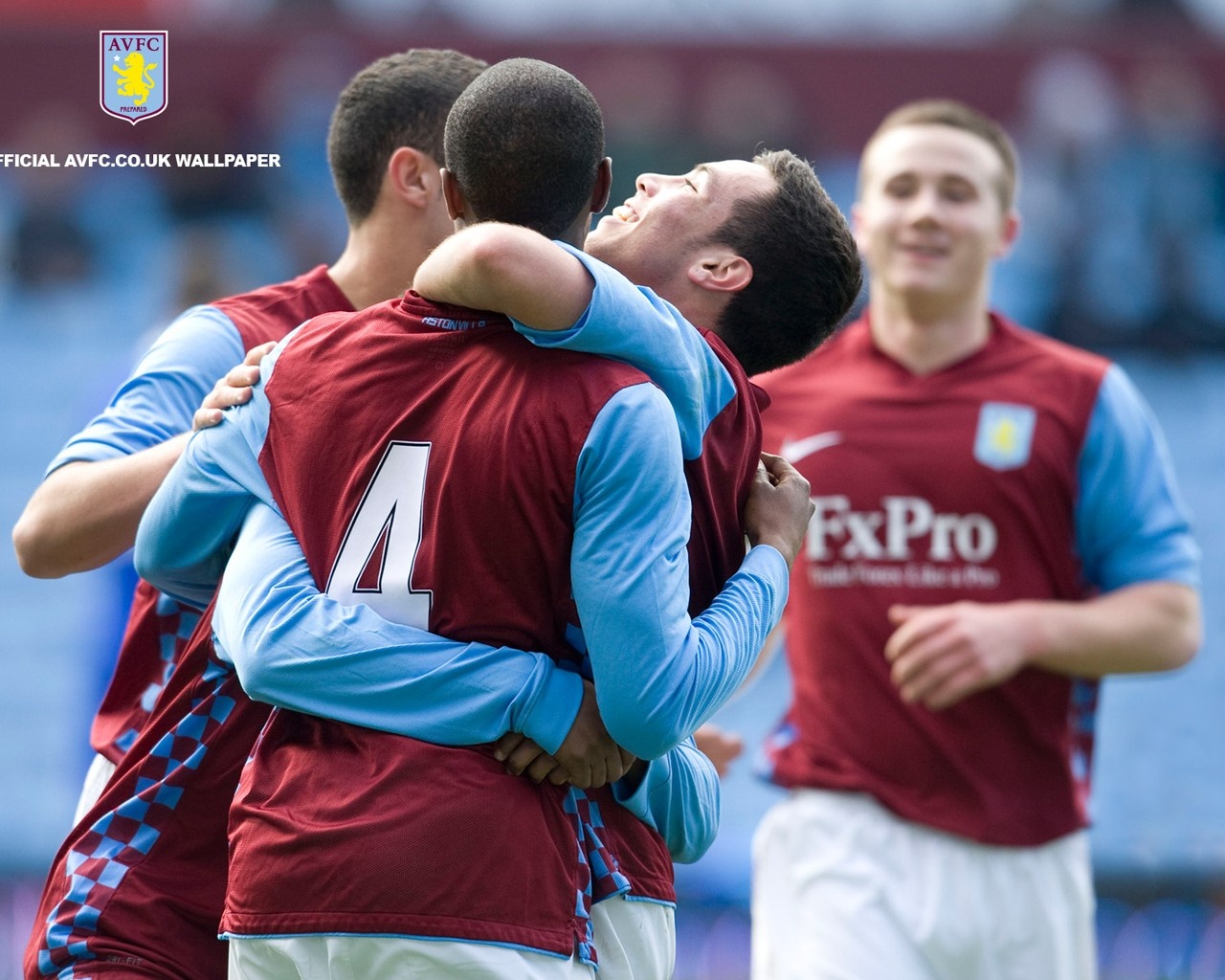 恒大国脚做青训直面现实：想踢职业的孩子少了