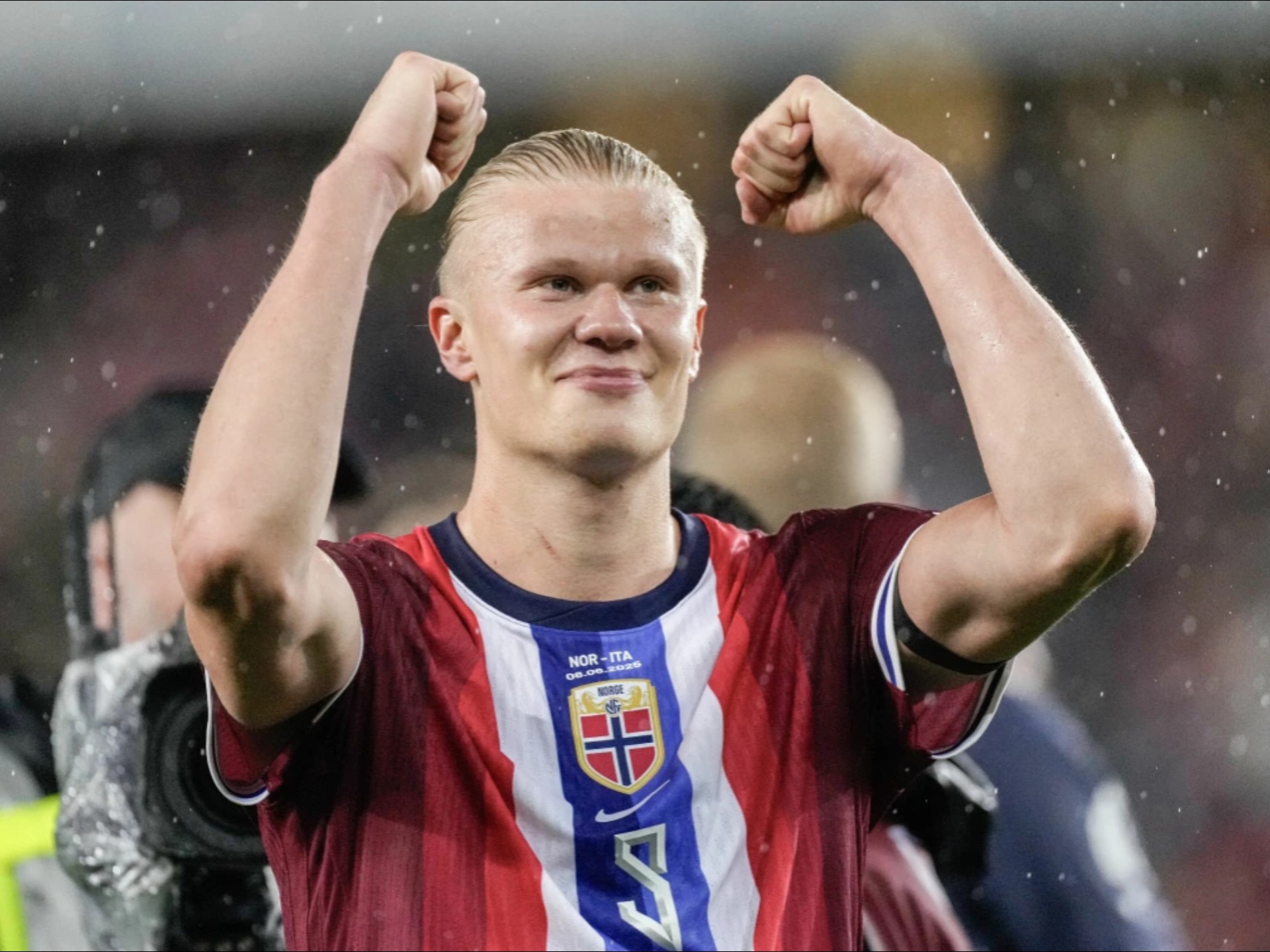 齐达内晒和樊振东打球照，足球界和乒乓球界梦幻联动，网友直呼：太帅了