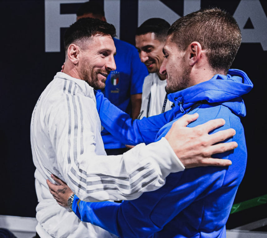 西班牙青训球队开除4名U16球员，他们曾为泄愤持刀威胁对手