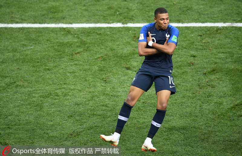 西甲：巴萨主场4-1大胜瓦伦西亚