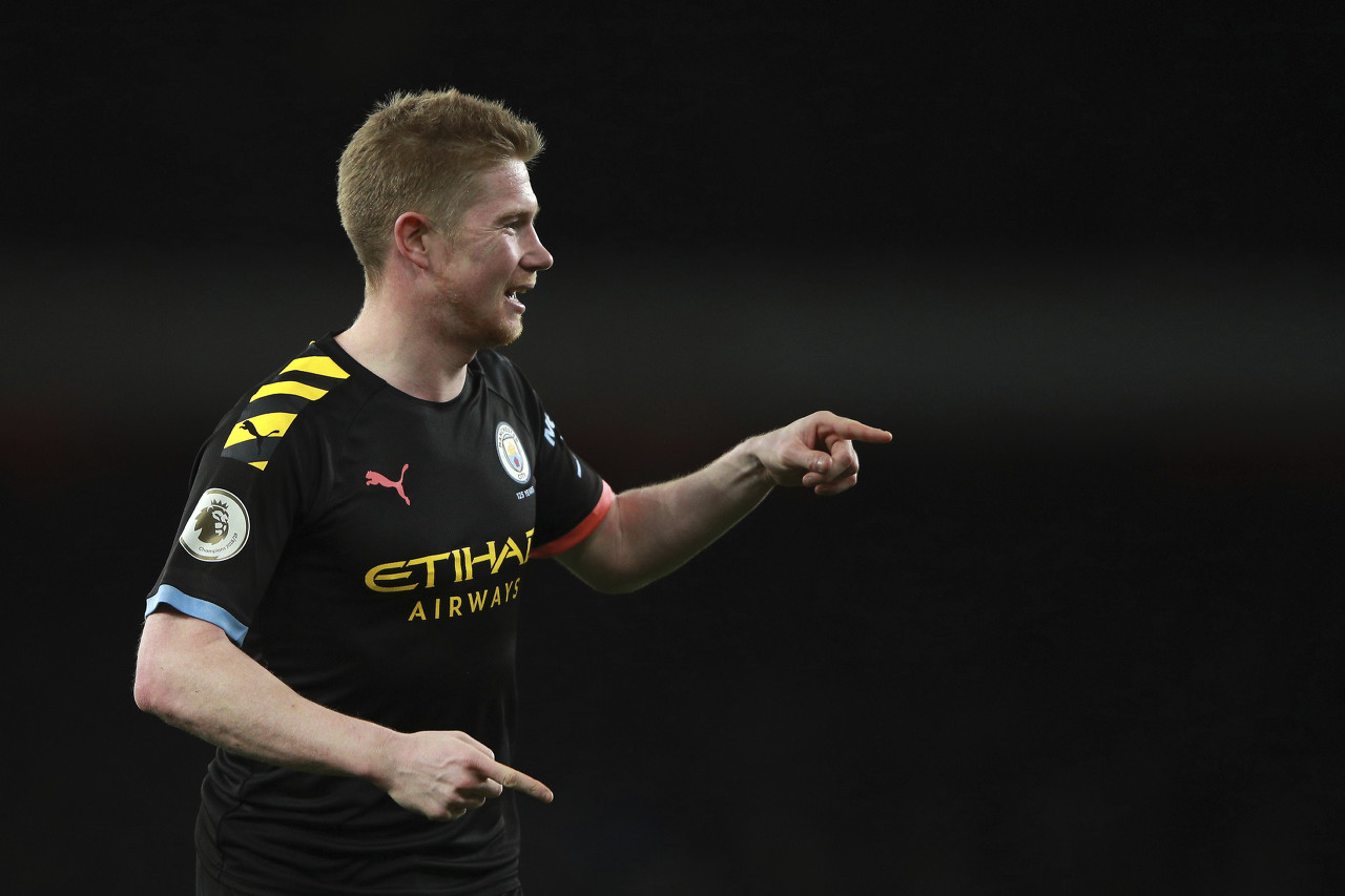 “我爱足球”燃动许昌（“我爱足球”点燃许昌激情）