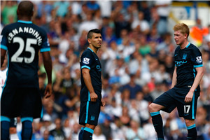 海外法国球员欧冠之夜：谢尔基、卡卢卢和扎格表现出色（欧冠之夜法国旅欧三将闪耀：谢尔基、卡卢卢与扎格高光发挥）