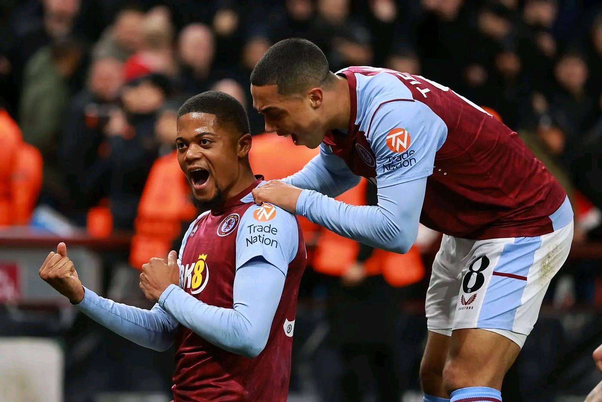 此前曾因性骚扰丑闻离职，斯基拉：奥维马斯接近重返阿贾克斯