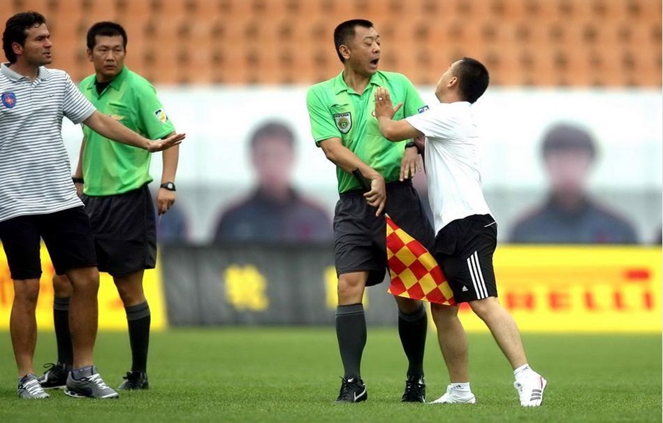 墨尔本城主帅：踢阿德莱德可能会轮换，下周亚冠还要对阵柔佛（为备战下周亚冠对柔佛，墨尔本城主帅：对阵阿德莱德或调整阵容）